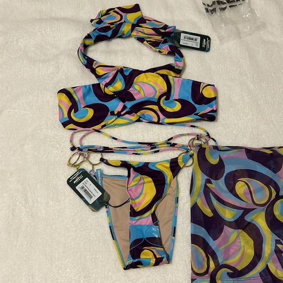 Jaded London Bikini set with Sarong - Picture 9 of 12